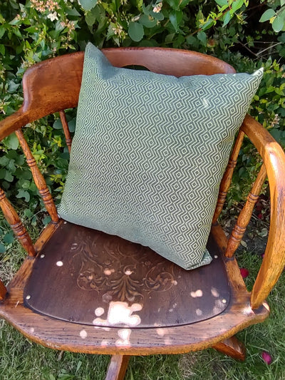 geometric outdoor decorative cushion